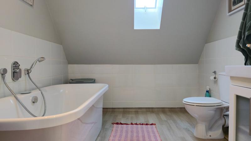 6 Bedroom Property for Sale in Fish Hoek Western Cape
